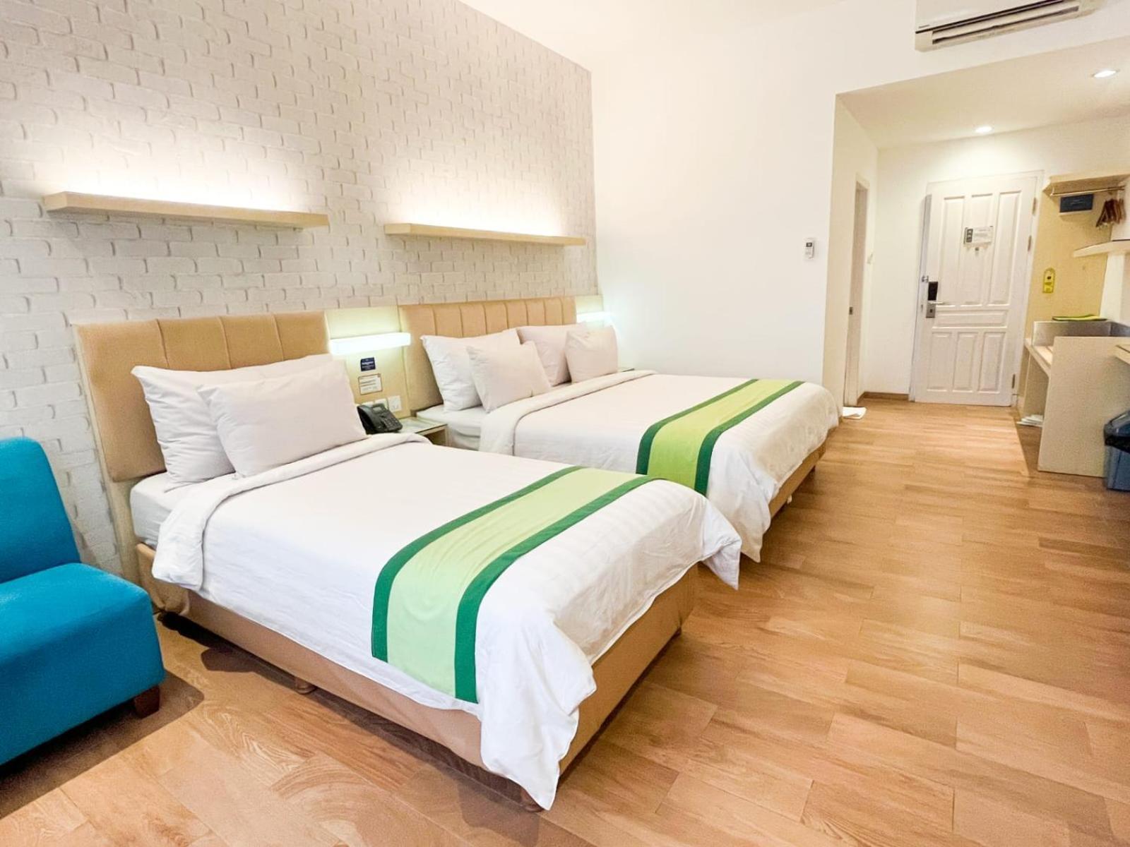 Hotel Wisata Niaga Campus Purwokerto Eksteriør billede